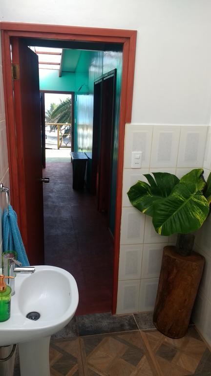Hostal Vieroto Hanga Roa Exterior foto